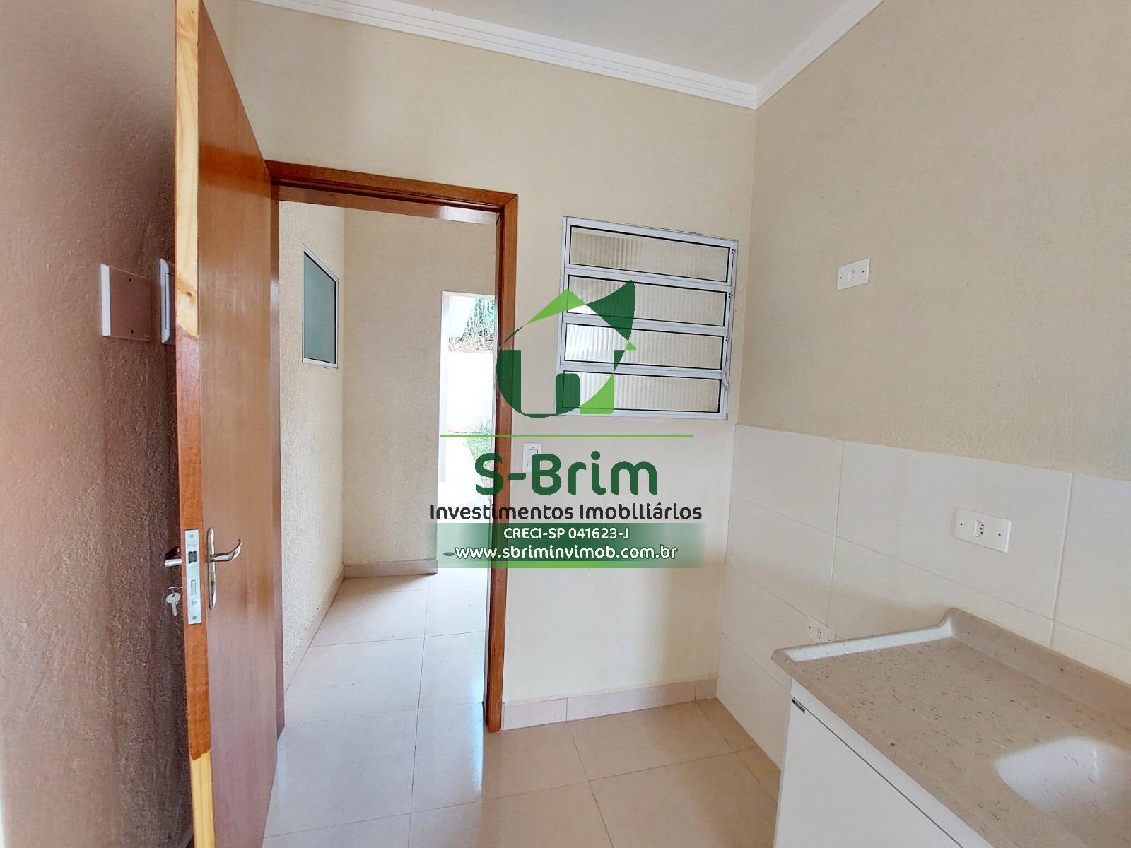 Casa à venda com 2 quartos, 72m² - Foto 19