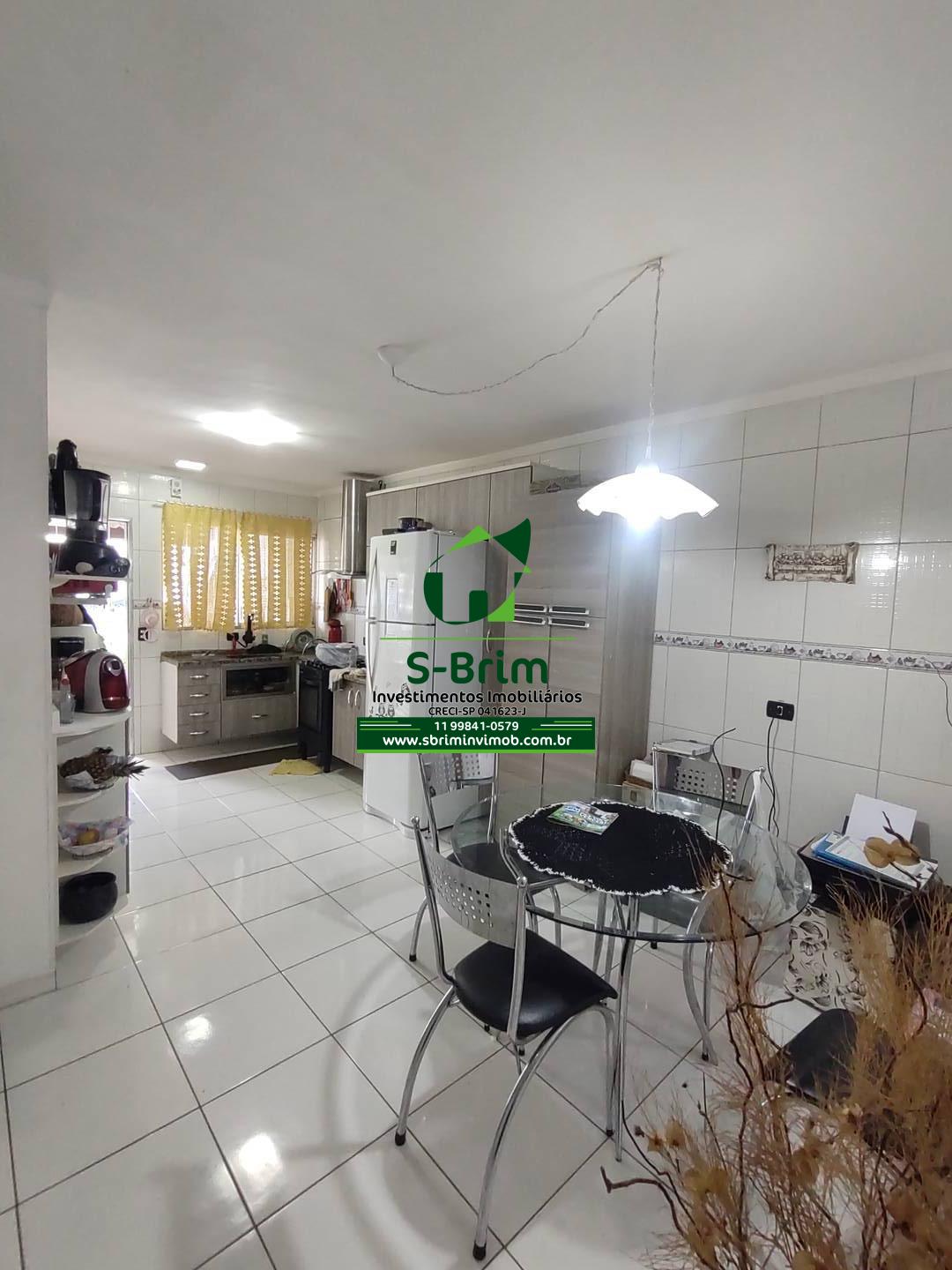 Casa à venda com 2 quartos, 90m² - Foto 12