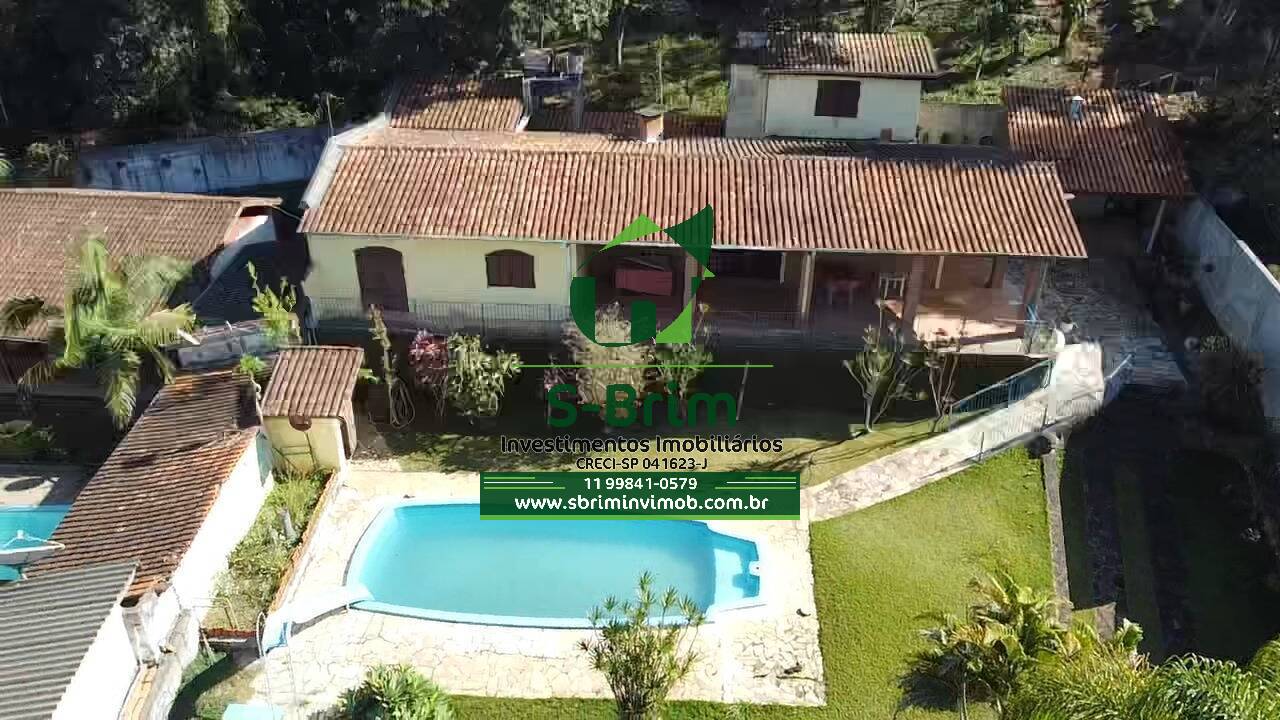 Fazenda à venda com 4 quartos, 300m² - Foto 1