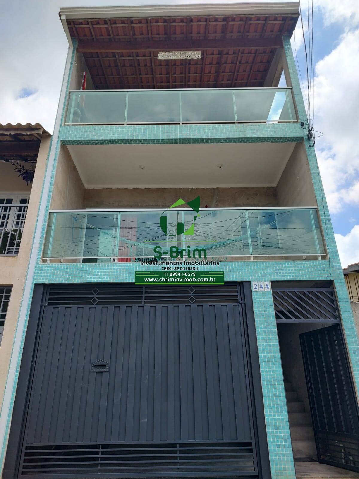 Sobrado à venda com 5 quartos, 200m² - Foto 2