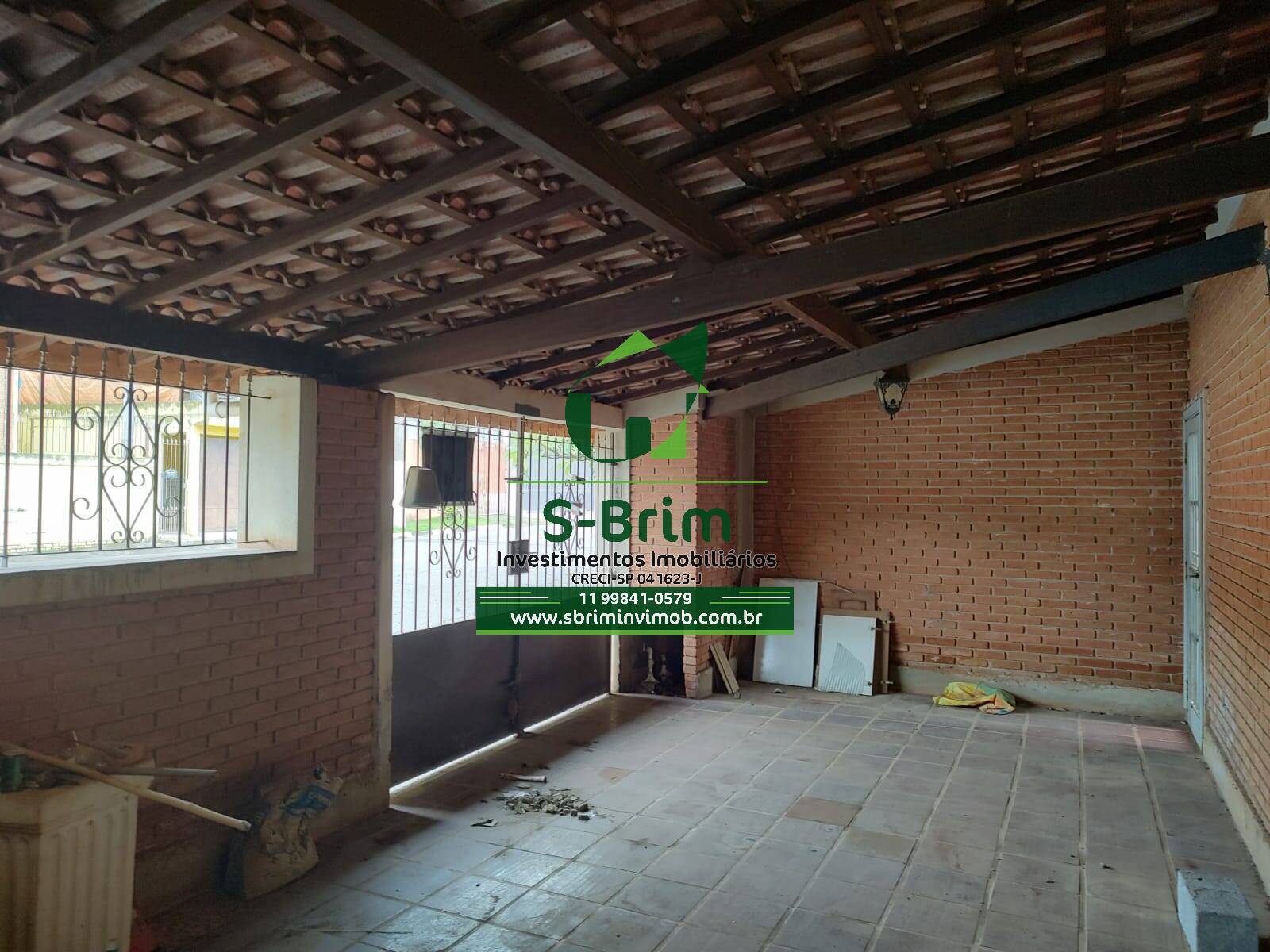 Casa à venda com 3 quartos, 231m² - Foto 4