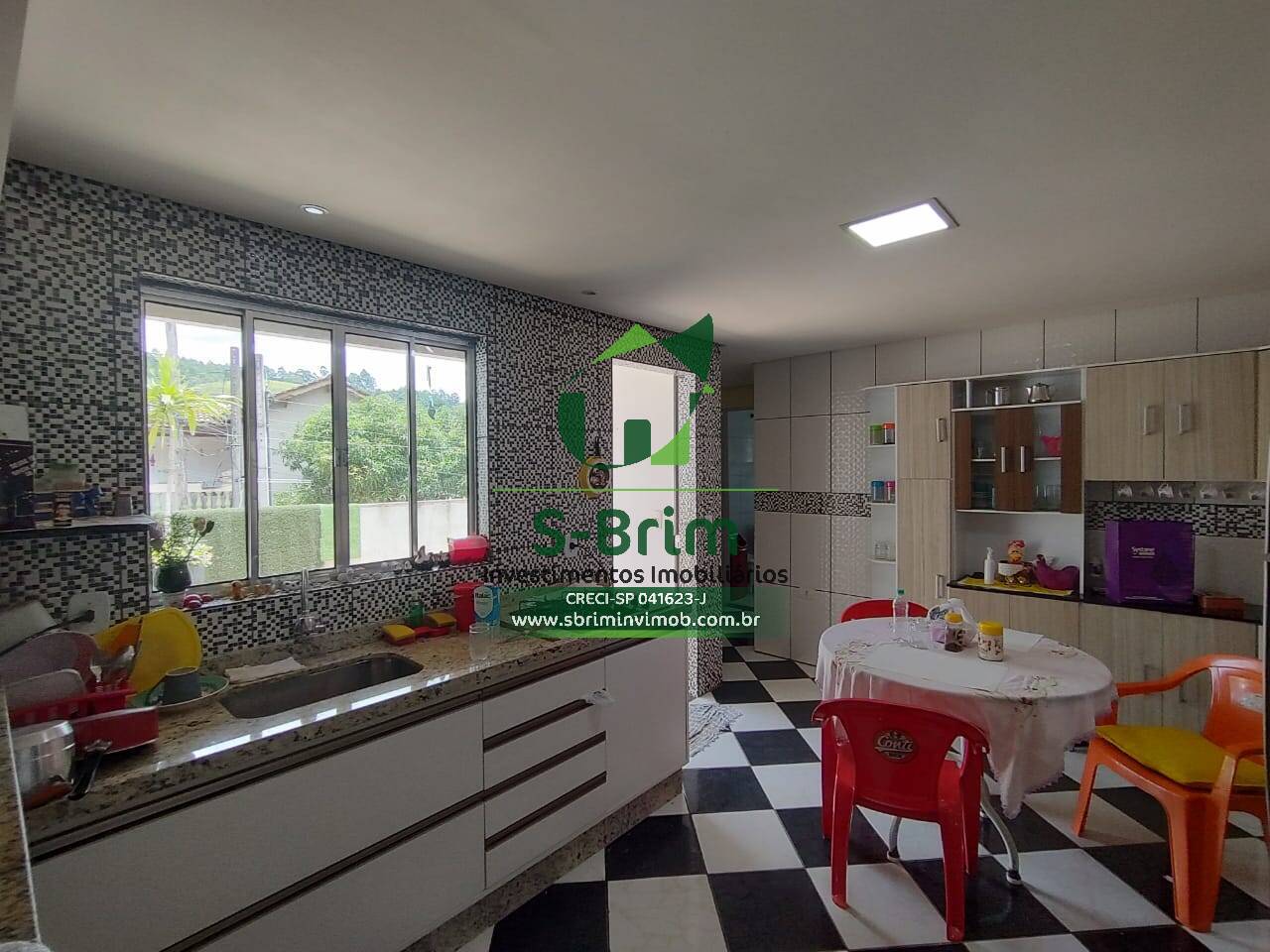 Sobrado à venda com 1 quarto, 110m² - Foto 17