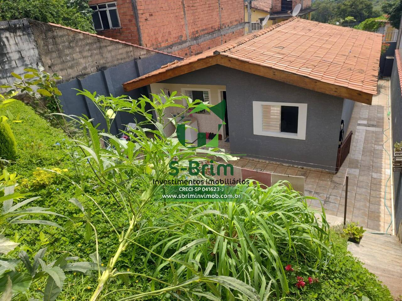 Casa à venda com 2 quartos, 60m² - Foto 11