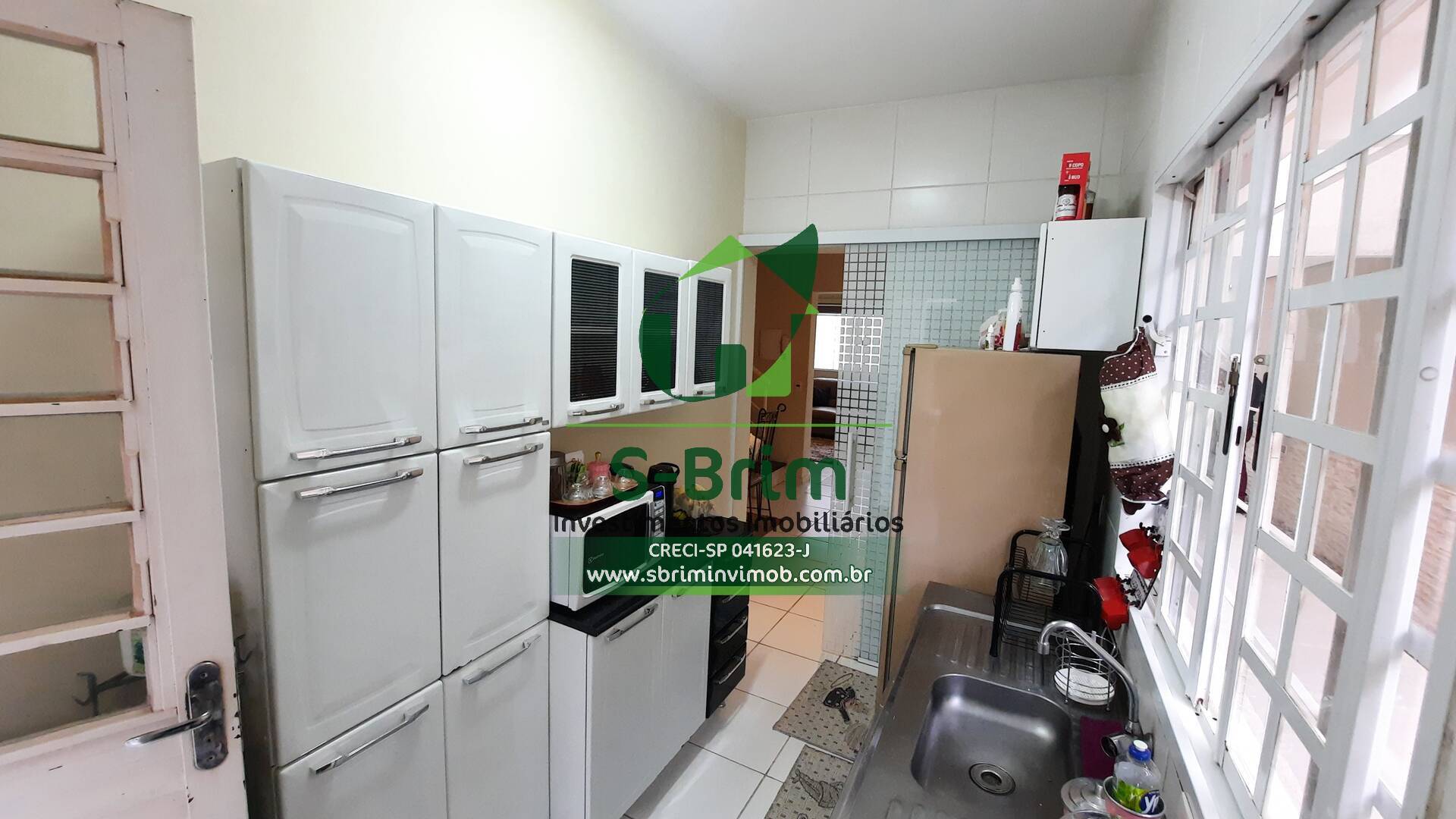 Casa à venda com 3 quartos, 175m² - Foto 4