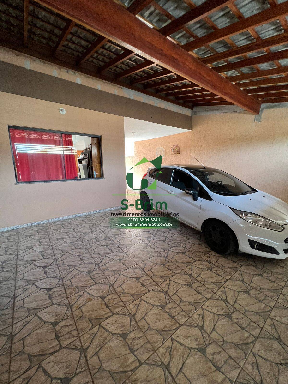 Casa à venda com 3 quartos, 155m² - Foto 1