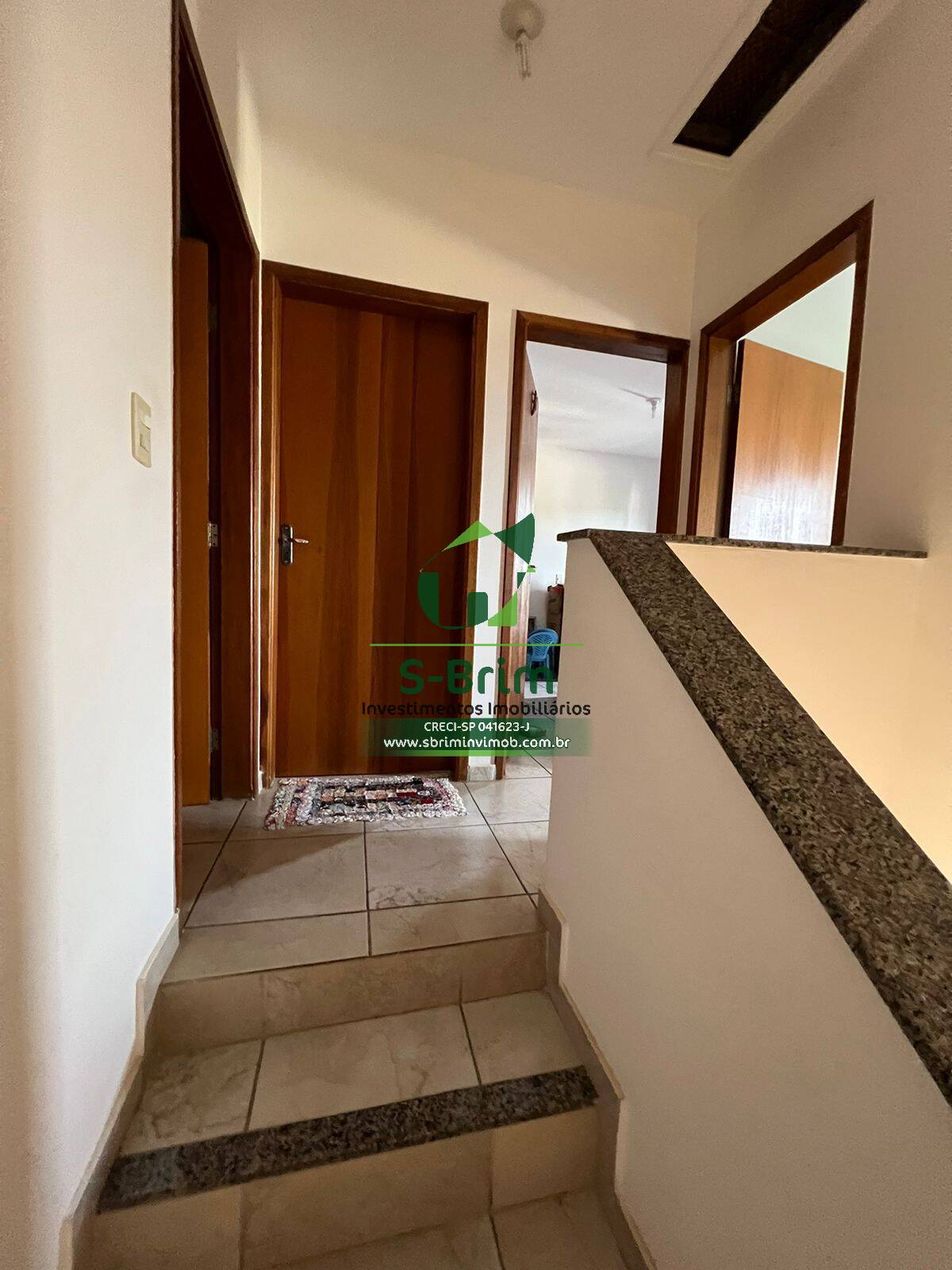 Casa à venda com 3 quartos, 155m² - Foto 4