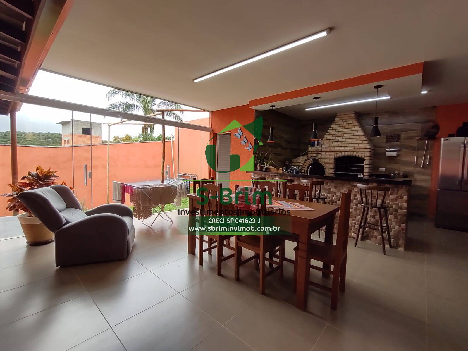 Fazenda à venda com 3 quartos, 170m² - Foto 2