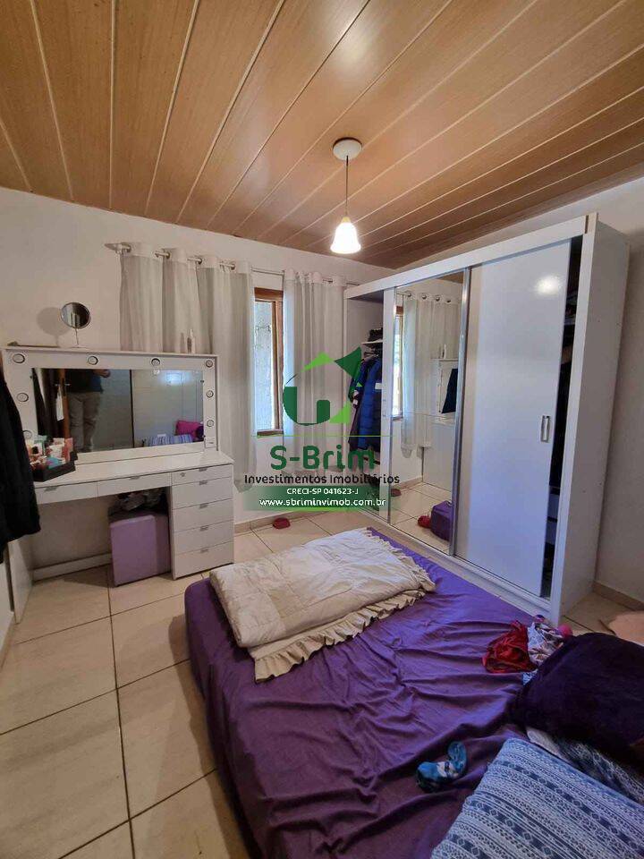 Casa à venda com 3 quartos, 250m² - Foto 15