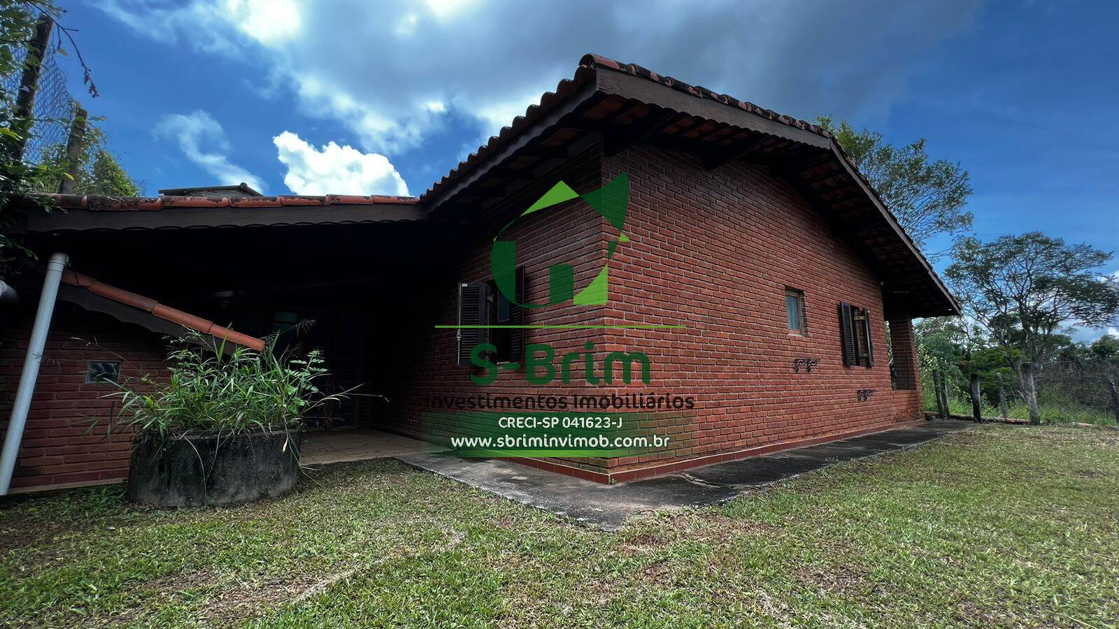 Fazenda à venda com 2 quartos, 100m² - Foto 2