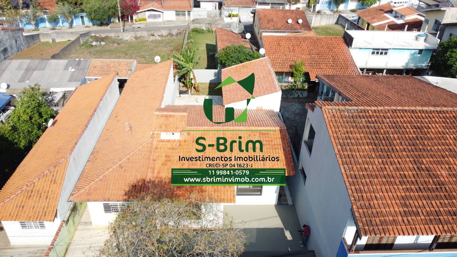 Casa à venda com 3 quartos, 300m² - Foto 5