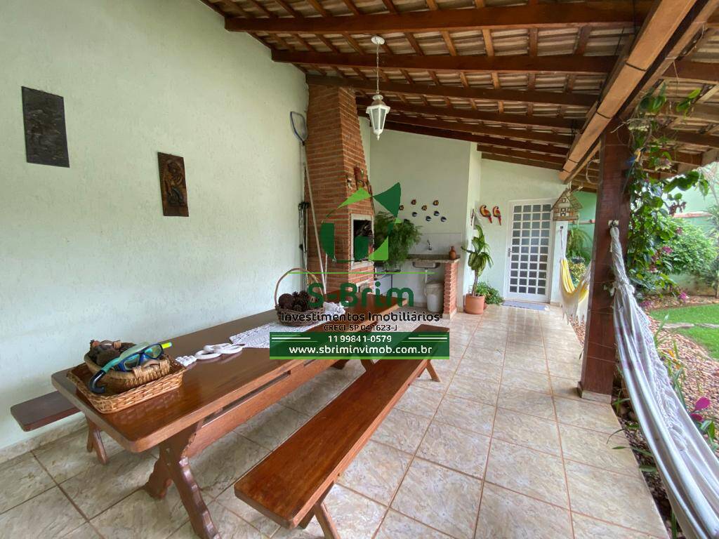 Casa à venda com 4 quartos, 200m² - Foto 29