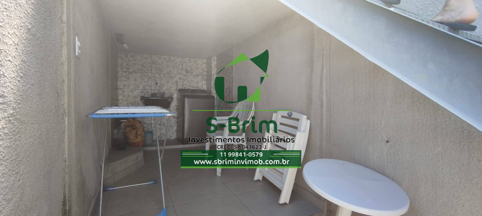 Apartamento à venda com 2 quartos, 70m² - Foto 2