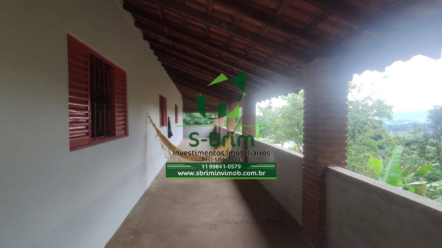 Casa à venda com 3 quartos, 250m² - Foto 3