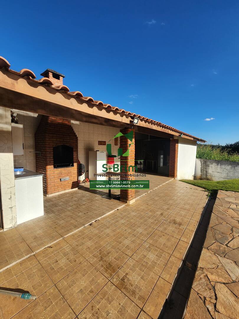 Casa à venda com 3 quartos, 1000m² - Foto 14