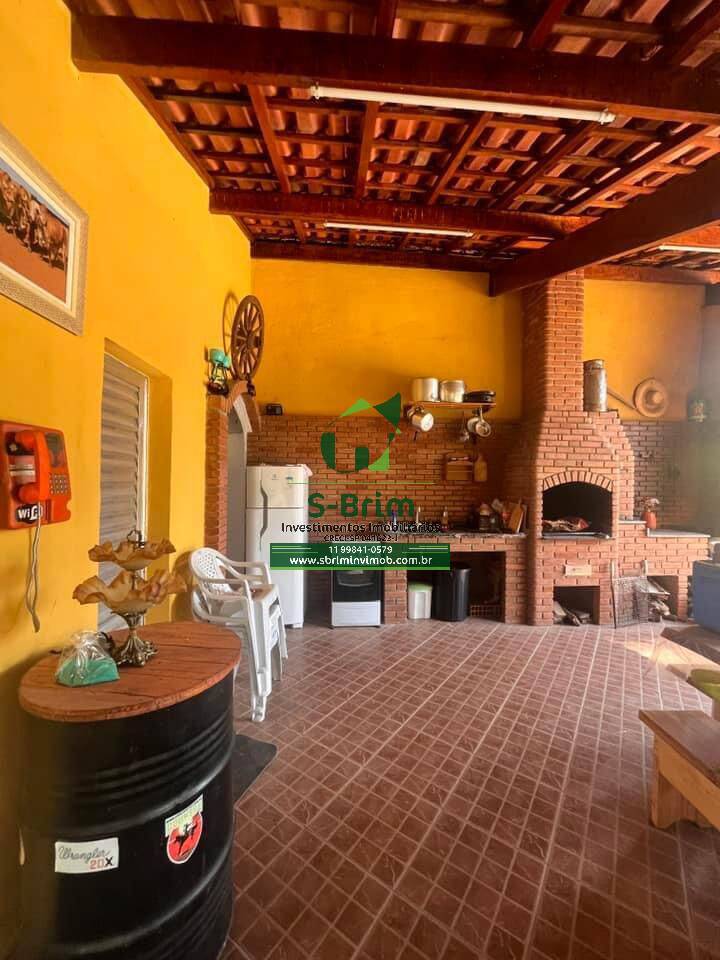 Casa à venda com 3 quartos, 1750m² - Foto 10