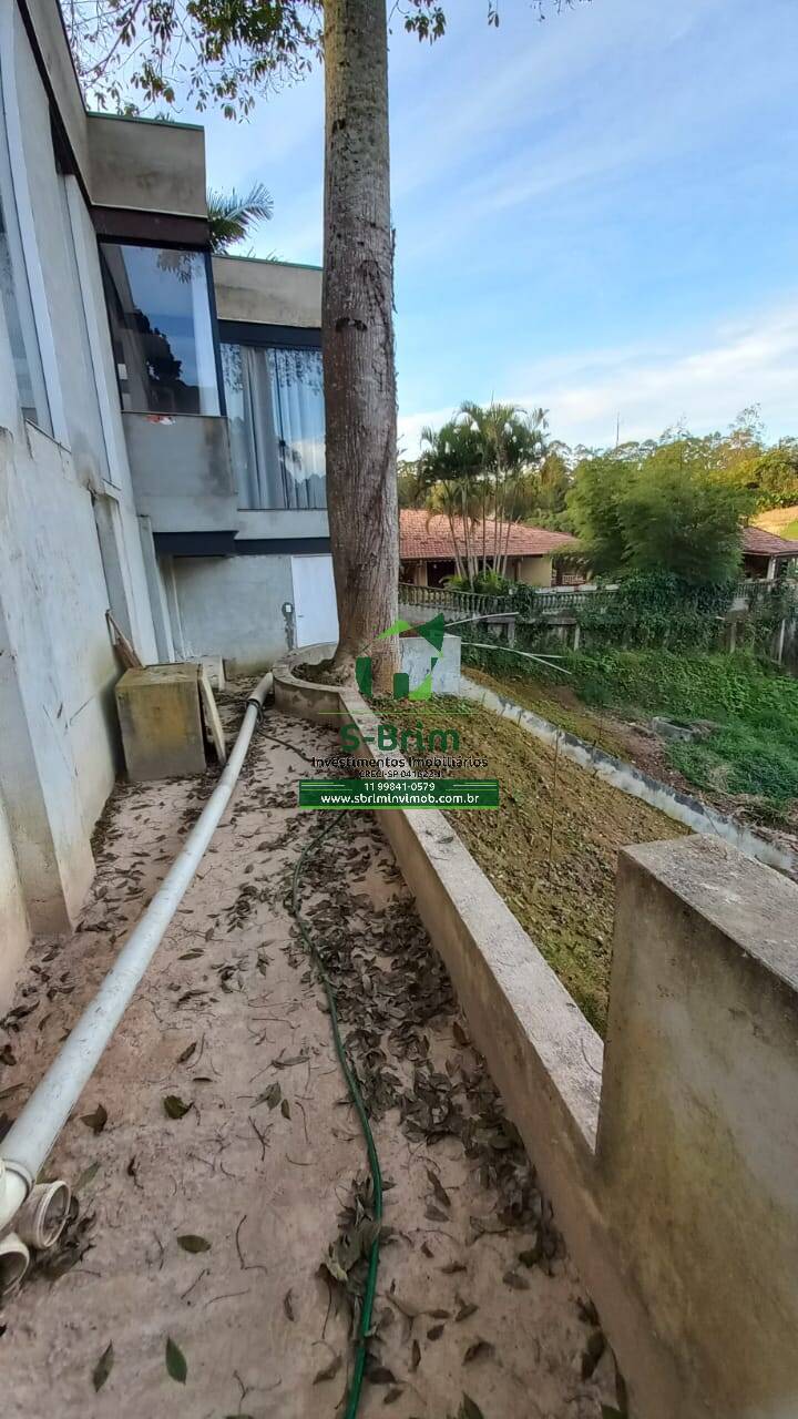 Casa à venda com 2 quartos, 180m² - Foto 28