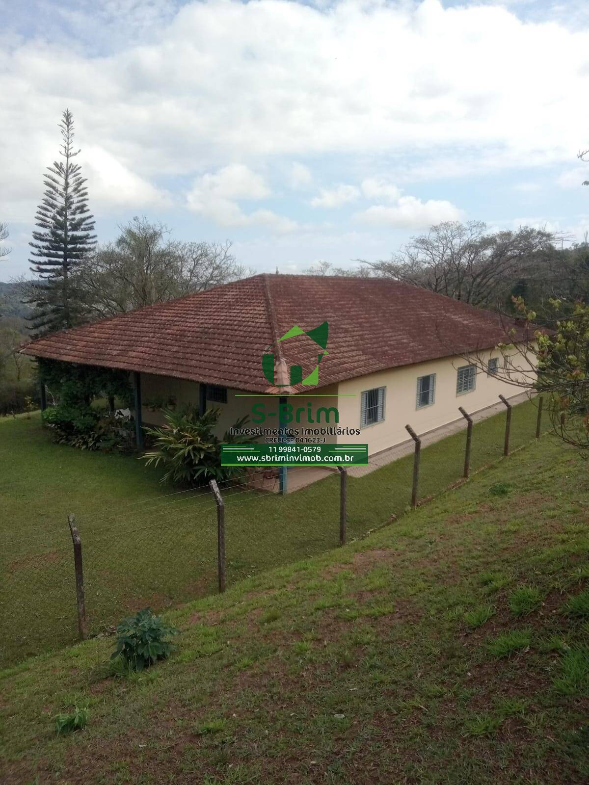 Fazenda à venda com 3 quartos, 46000m² - Foto 1