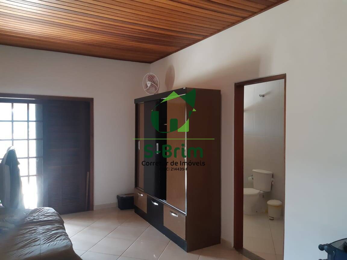 Fazenda à venda com 5 quartos, 300m² - Foto 10